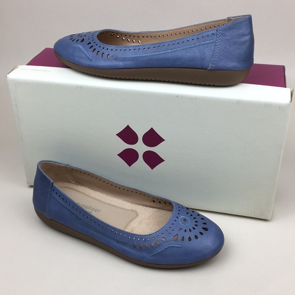 NIB Naturalizer N5 Contour Kana Blue Cut Out Flats - Picture 8 of 8